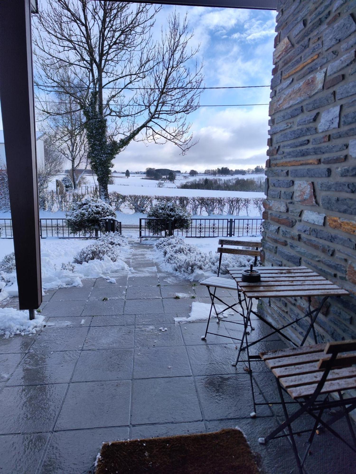 Lanonweye Hotel Waimes Exterior foto